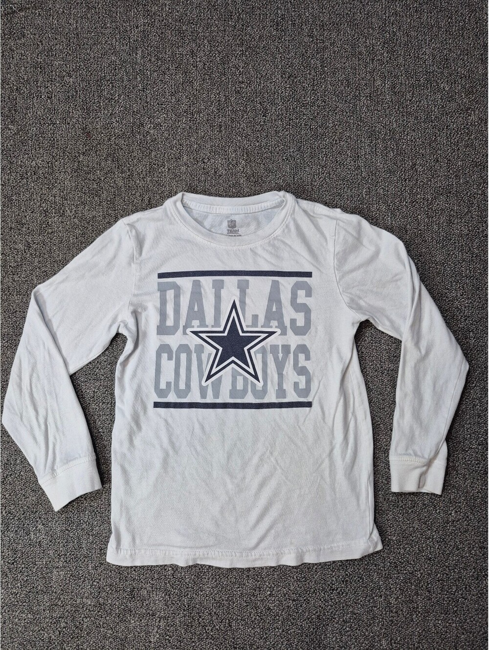 Dallas Cowboys Boys Long Sleeve Shirt Size 6/7 White Official NFL Team Apparel
